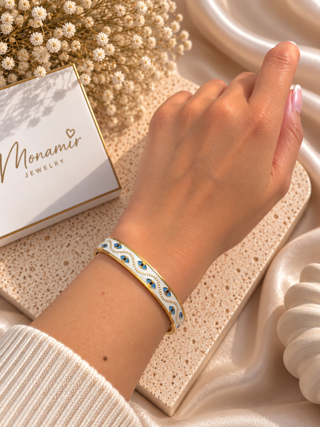 The Ivory Eye Bangle
