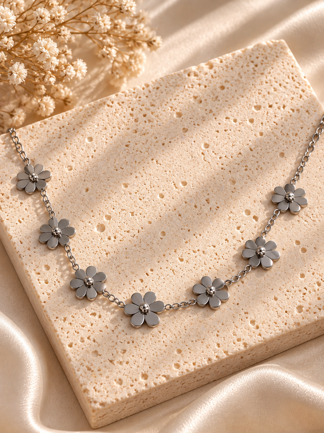 Silver Daisy Bracelet