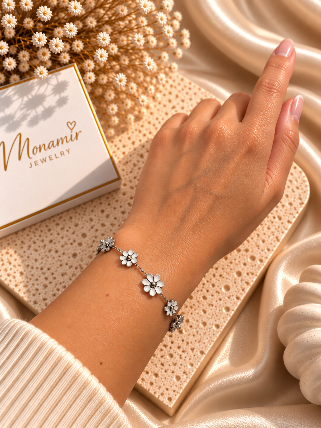 Silver Daisy Bracelet