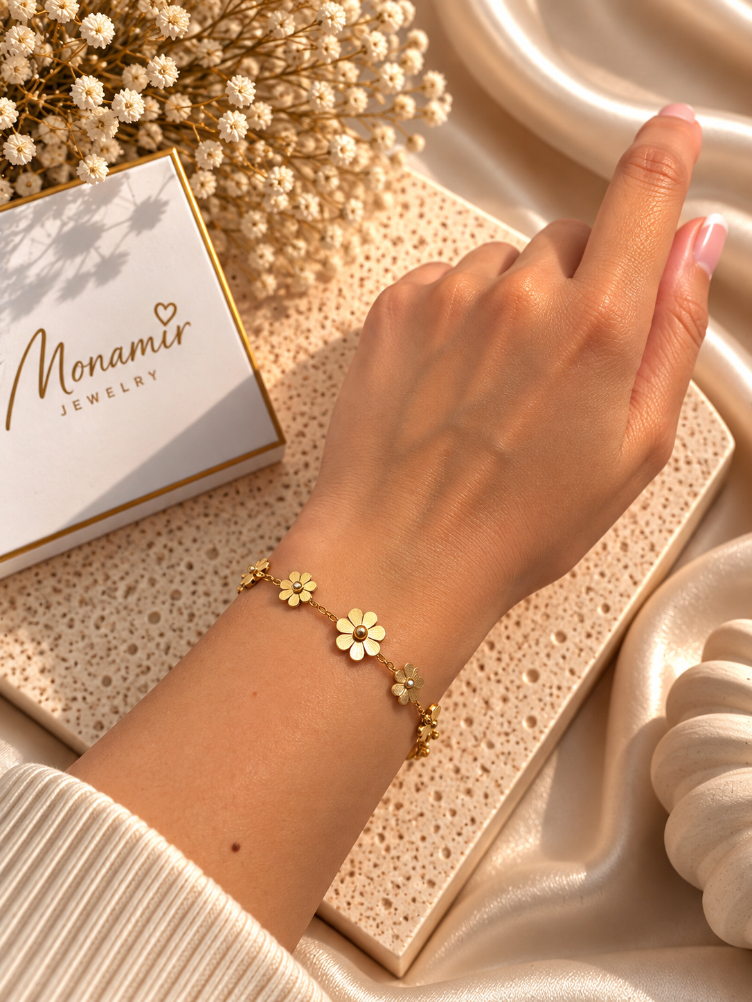 Golden Daisy Bracelet